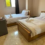 Grand Pyramids View Hotel