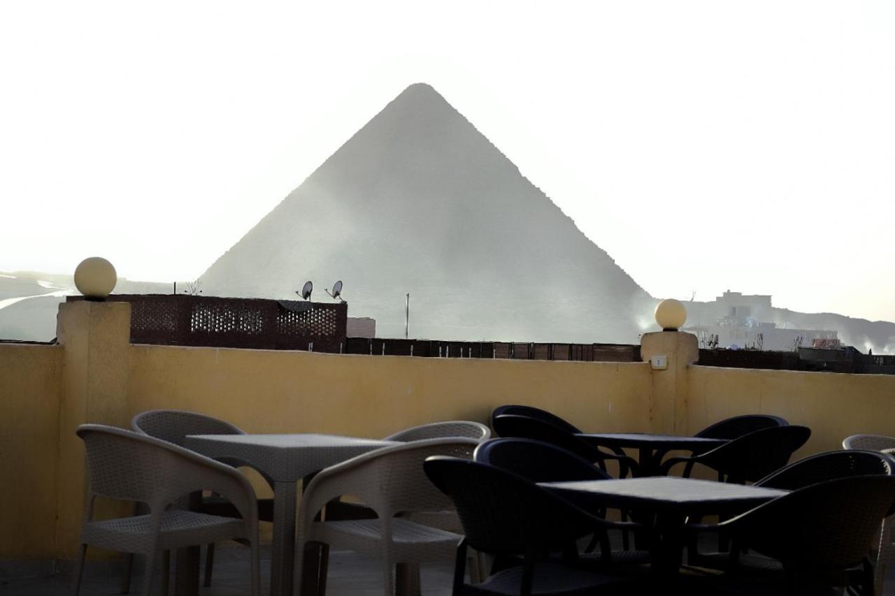 Grand Pyramids View 3* El Cairo
