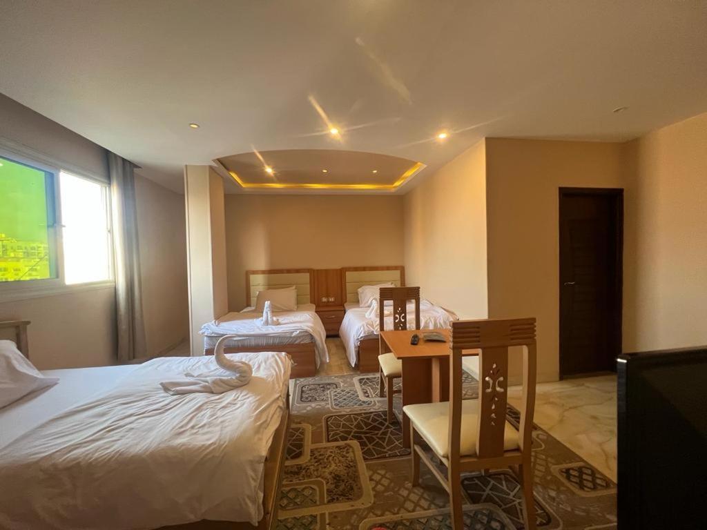 Hotel Grand Pyramids View 3*